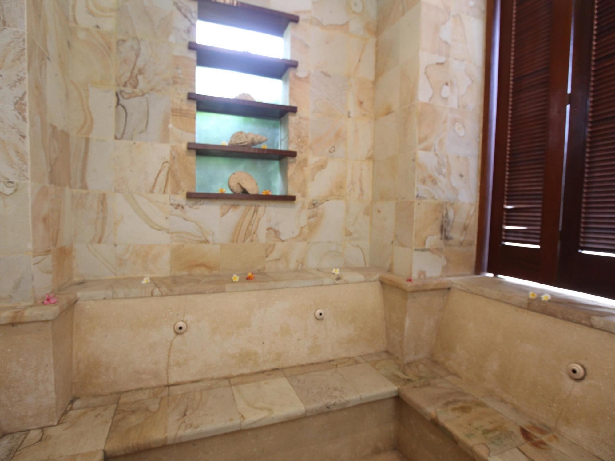 Pool Villa Merumatta Senggigi Kültér fotó